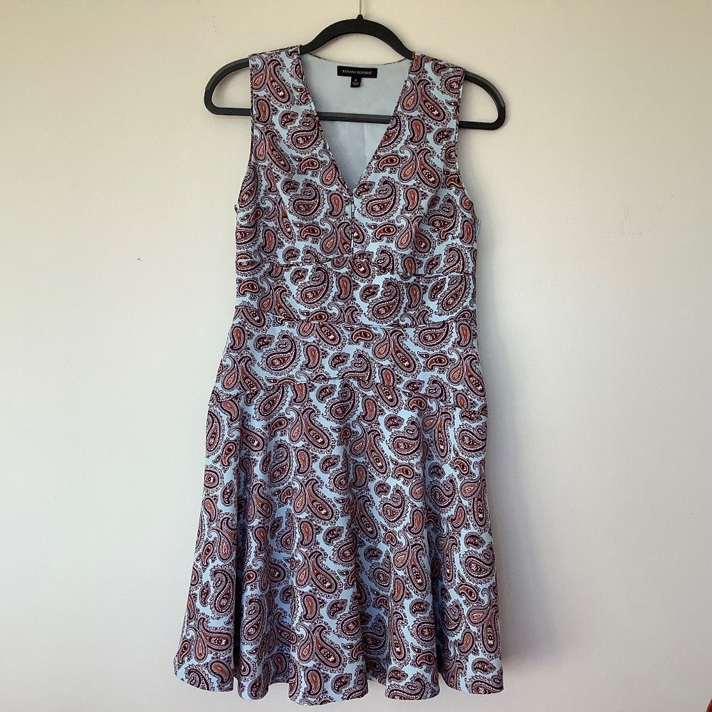 Banana Republic fit and flare V neck sleeveless dress in light blue and brown